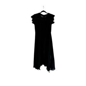 GYALWANA Dress size Junior 9